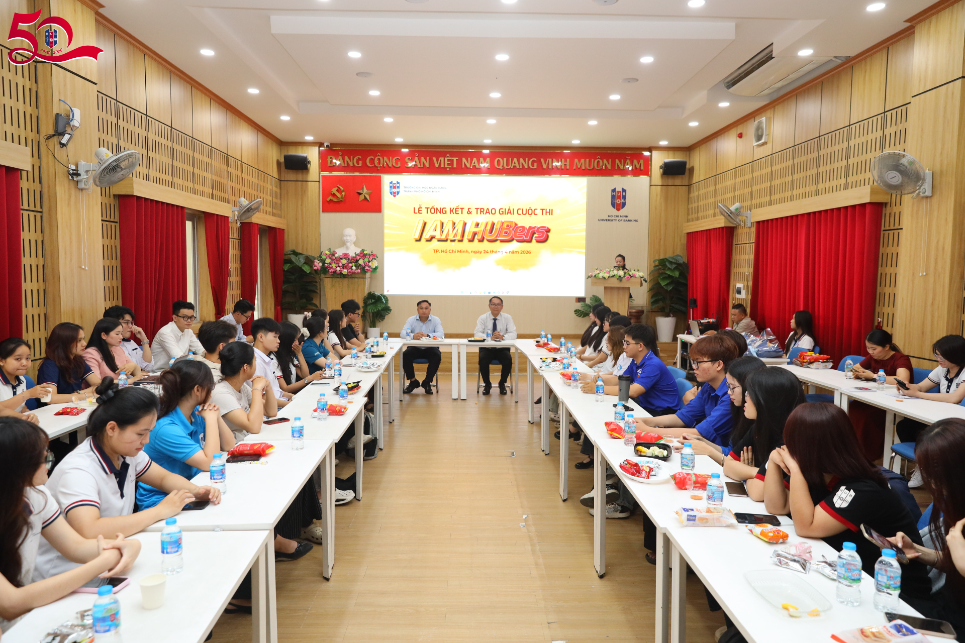 Lễ trao giải cuộc thi “I AM HUBERS – Mùa 2” và phát động cuộc thi “WHO AM I – Mùa 3”